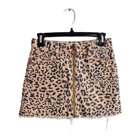 Free People Leopard Denim Mini Skirt Zip Up Western Cowgirl Size 28 - Picture 4 of 6